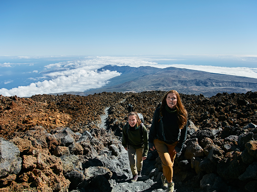 VIP Ascent to the Peak on foot 3